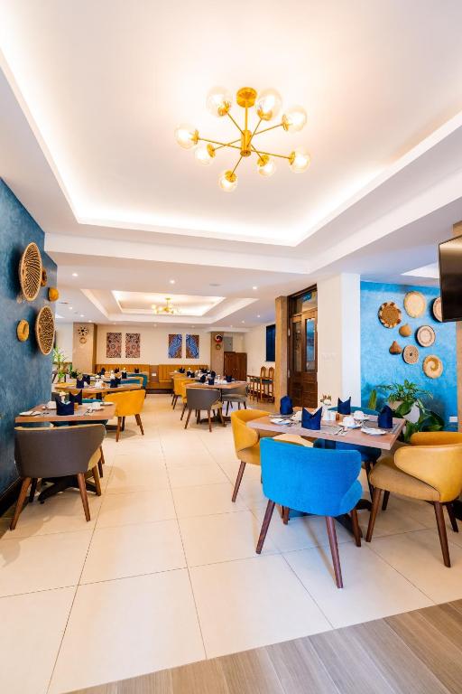 PrideInn Westlands image 3